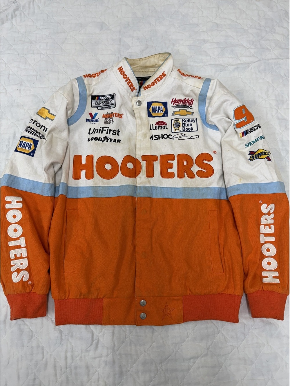 JH Design Chase Elliott NASCAR Hooters Twill Racing Jacket